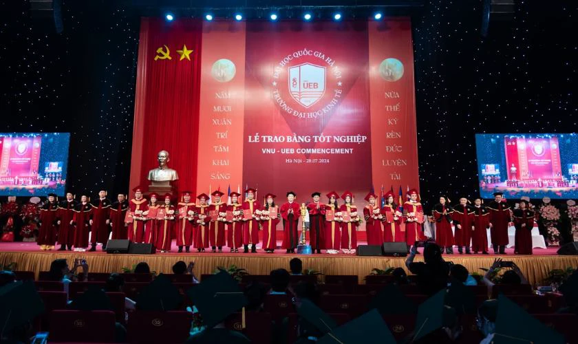 Các khoản chi phí khác mà sinh viên cần nắm