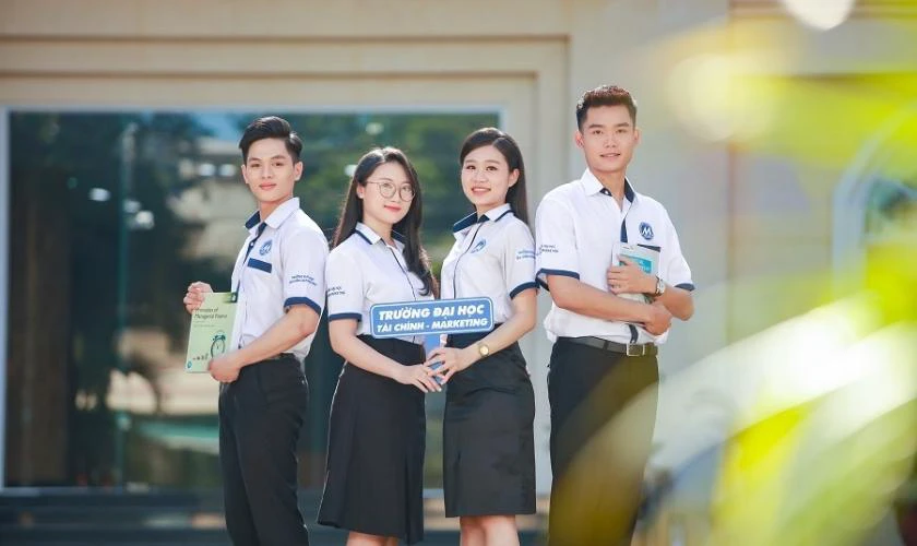 So sánh học phí UFM 2025 với các trường Đại học trên Toàn quốc