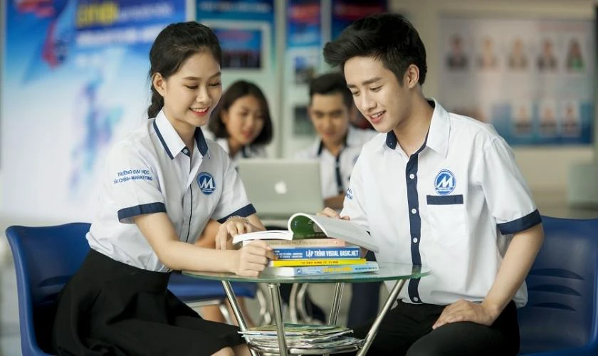 Học bổng