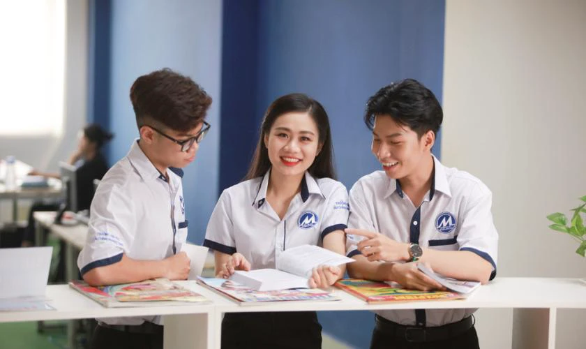 Cách đóng học phí UFM năm 2025