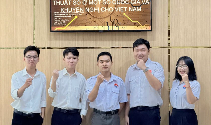 Các khoản chi phí khác ngoài học phí Học viện Cán bộ Thành phố Hồ Chí Minh