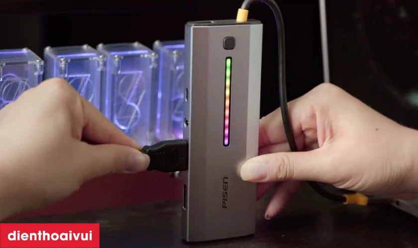 LED RGB trang trí, kết nối mạng LAN (RJ45)