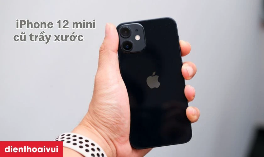 iPhone 12 Mini cũ trầy xước