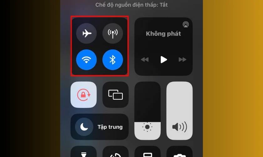 Tắt Bluetooth và Wi-Fi khi không sử dụng