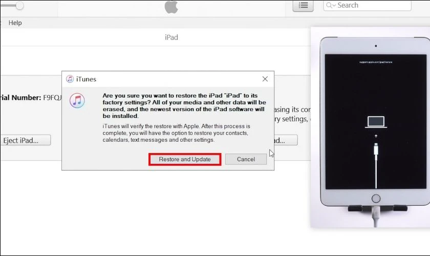 Tiếp đó bạn chọn Restore from iTunes backup khi iOS Setup Assistant yêu cầu cài đặt