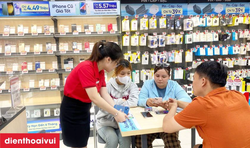 Mua iPhone 12 64GB 2 SIM - Cũ trầy xước tại Điện Thoại Vui