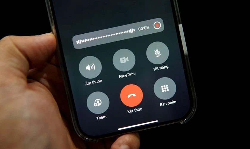 Tại sao phải biết iPhone 12 có ghi âm cuộc gọi không