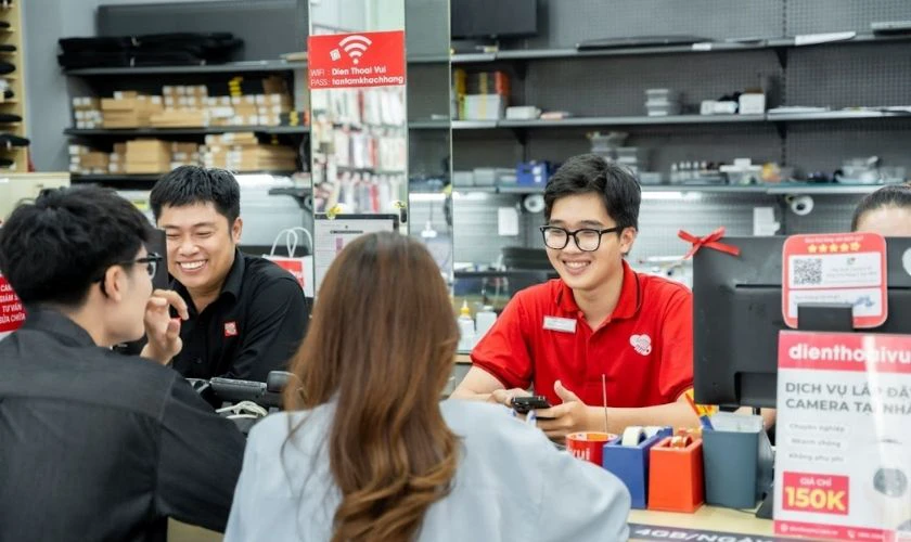 Địa chỉ thay mặt kính lưng iPhone 12 Pro Max bị bể uy tín