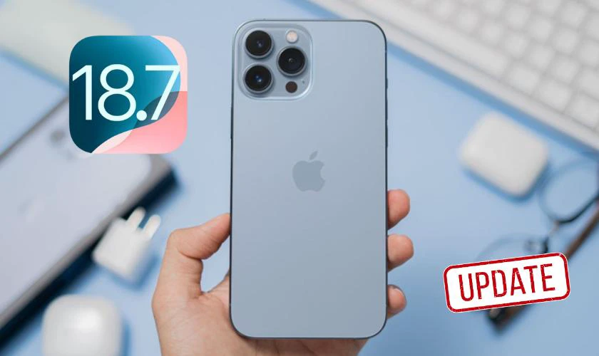 iPhone 13 Pro Max có nên lên iOS 18.7 không?