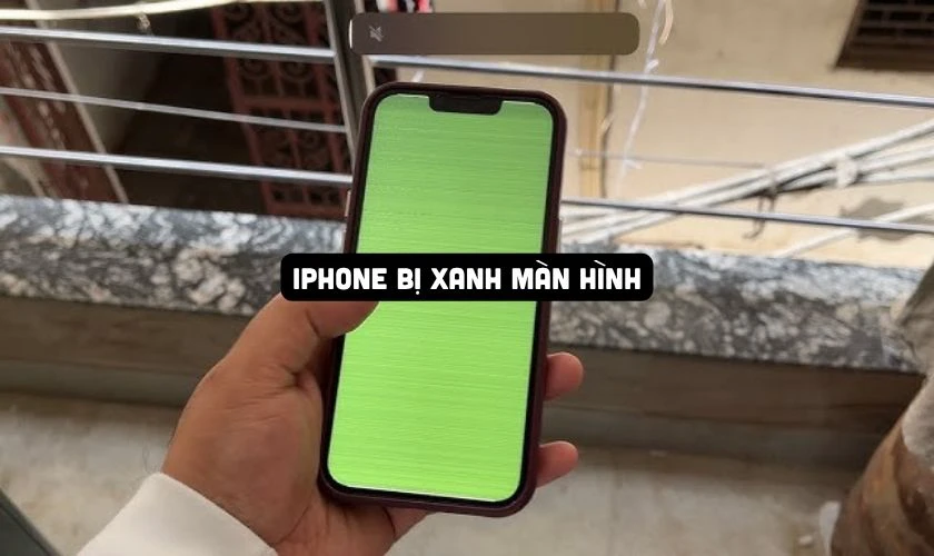 iPhone 14 đột nhiên xanh màn hình
