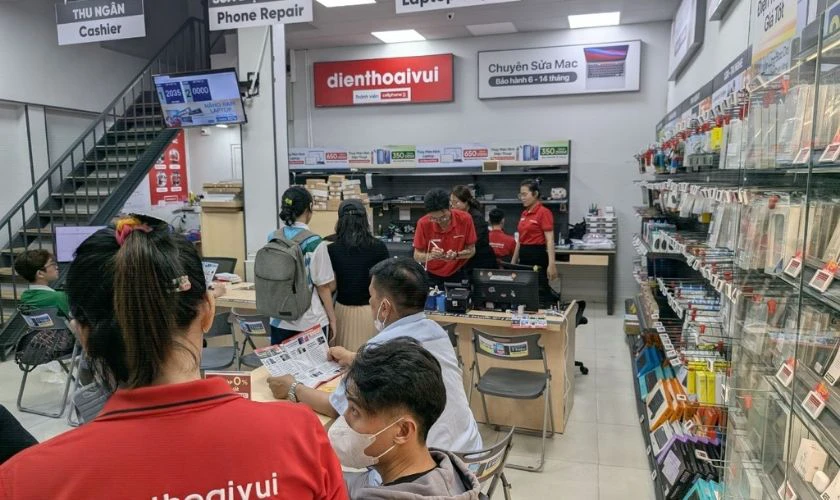 Địa chỉ thay màn hình iPhone 14 Pro Max bị vỡ uy tín