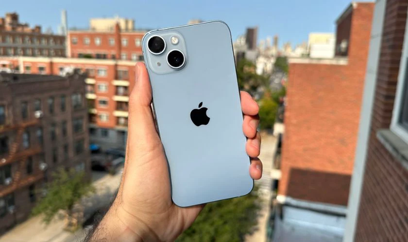 iPhone 14 zoom được bao nhiêu