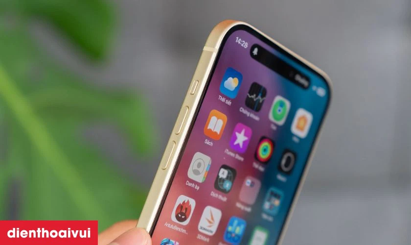 Quan s&aacute;t h&igrave;nh thức b&ecirc;n ngo&agrave;i