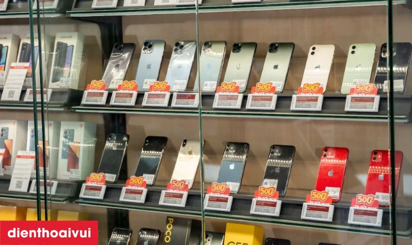 Cách chọn địa chỉ mua iPhone 15 Pro Max cũ đẹp chính hãng