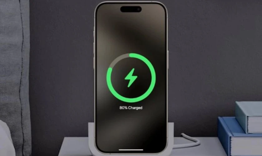 Mẹo hạn chế tình trạng iPhone 15 Pro Max bị tụt pin nhanh