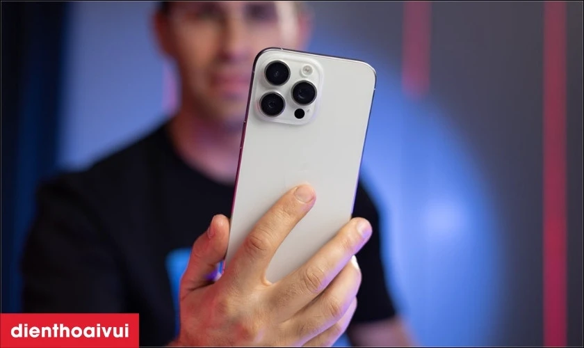 Ưu điểm khi mua iPhone 15 Pro Max cũ