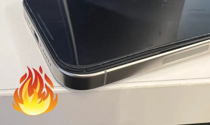 Pin iPhone bị phồng có nguy hiểm không?