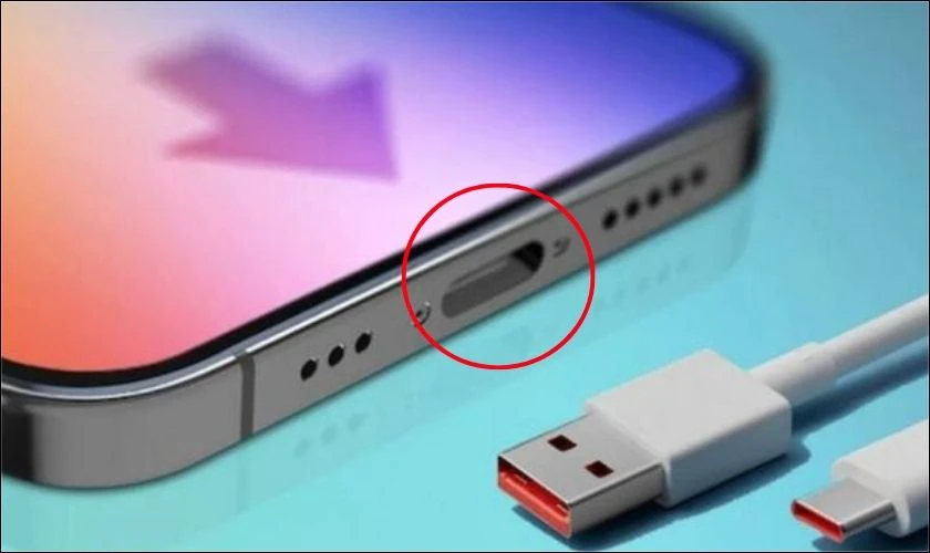 Cổng sạc bị hư hỏng hoặc có vật cản