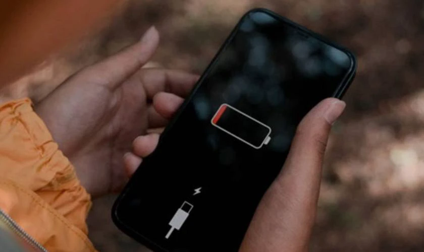 Hạn chế dùng pin cạn kiệt mới sạc