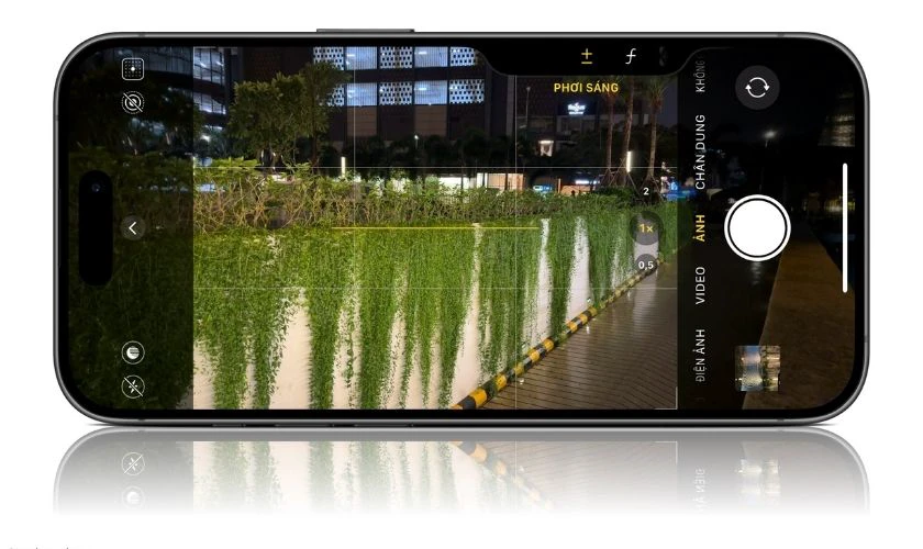 Khóa lấy nét & phơi sáng (AE/AF) bằng Camera Control