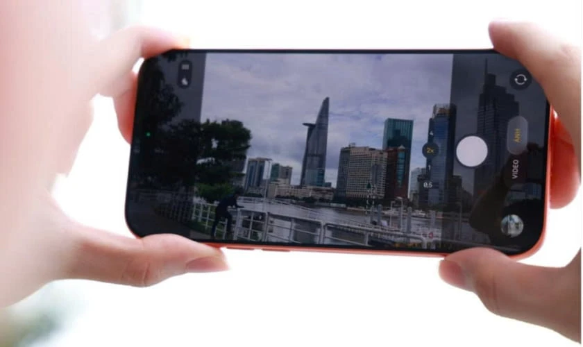 Tìm hiểu iPhone 17 có camera Tele không