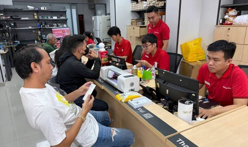 Địa chỉ mua các dòng iPhone cũ màu hồng giá tốt