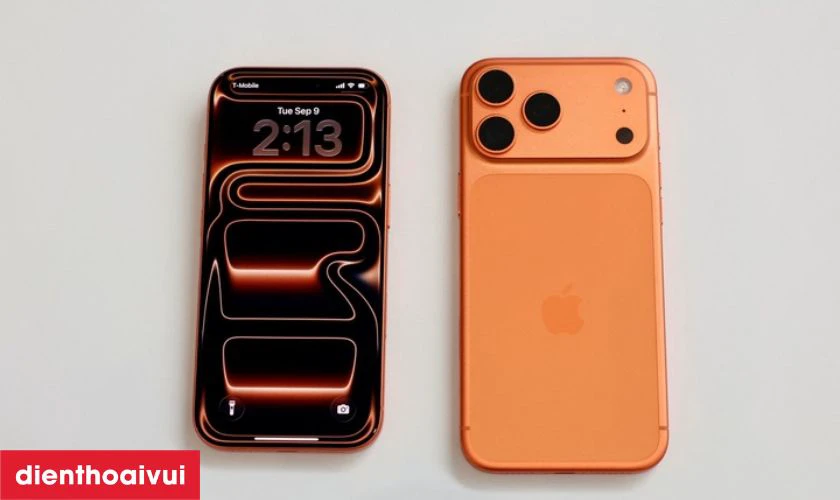 RAM 12GB và bộ nhớ 256GB, lưu trữ thoải mái