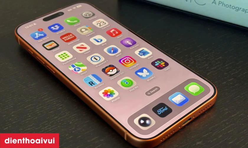 RAM 12GB v&agrave; bộ nhớ 1TB lưu trữ thoải m&aacute;i