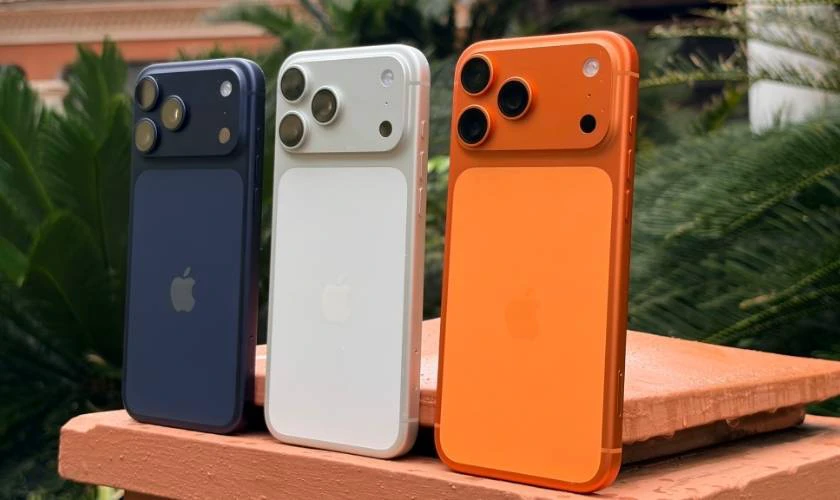 Khi nào nên thay mặt lưng iPhone 17 Pro Max bị tróc sơn?