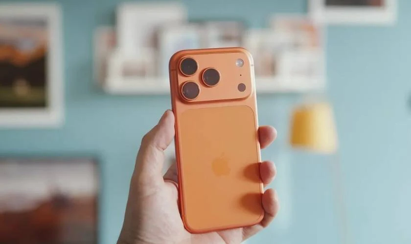 Tác động bào mòn từ mồ hôi tay