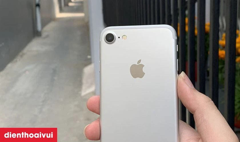 Đánh giá các phiên bản iPhone 7 Series