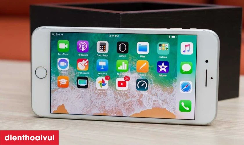 iPhone 8 sở hữu màn hình kích thước 4.7 inch độ phân giải Retina HD