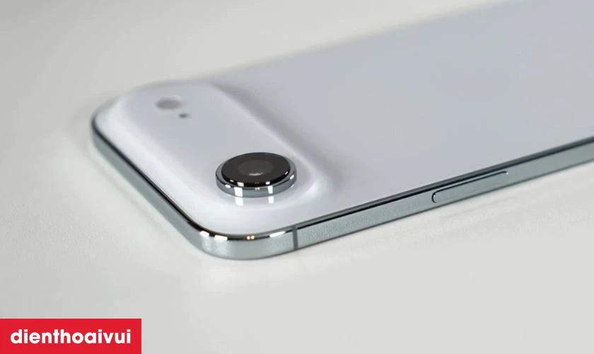 Camera sắc n&eacute;t c&ocirc;ng nghệ hiện đại đ&aacute;p ứng tốt nhu cầu chụp ảnh