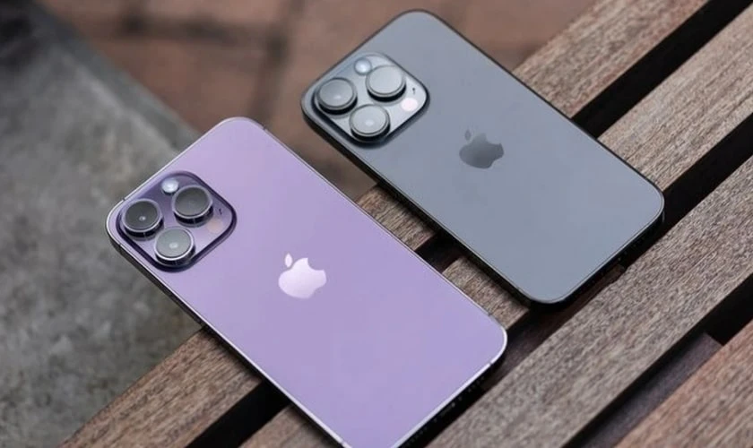 Nguyên nhân iPhone bị sọc tai thỏ là gì