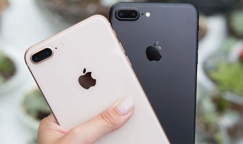 iPhone 7 Plus có màn hình lớn hơn, pin khỏe