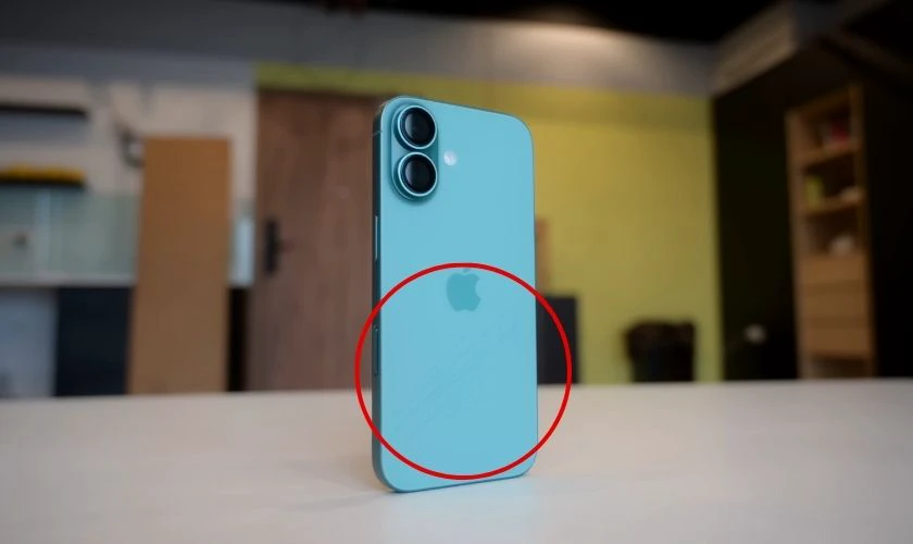 Nhược điểm của iPhone hàng trưng bày là gì?