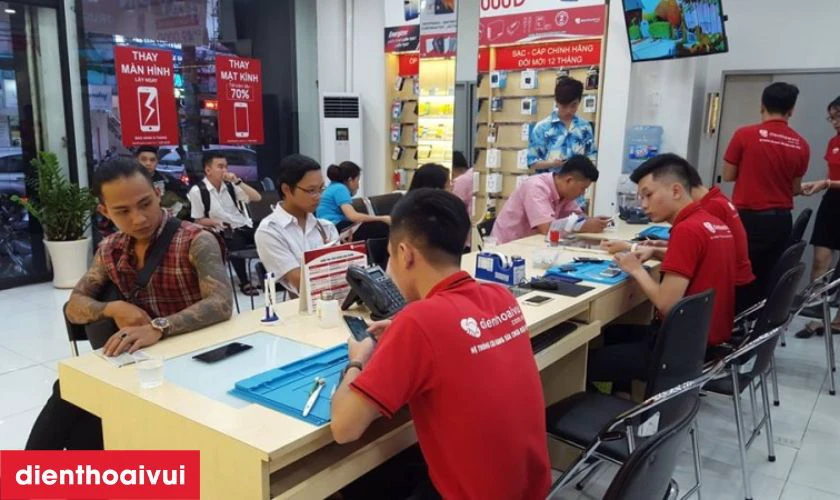 iPhone SE 64GB Cũ đẹp - Lỗi vân tay ở đâu vừa rẻ vừa chất lượng?