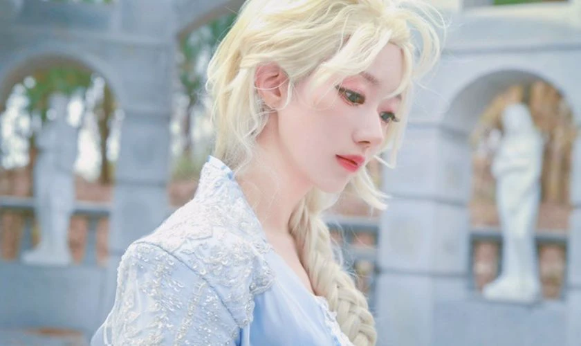 Nhân vật Halloween Nữ Hoàng Băng Giá Elsa