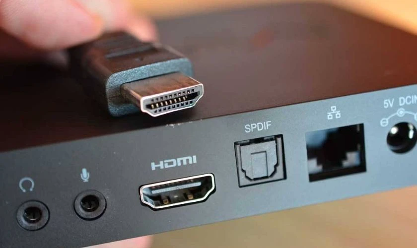 Kết nối điện thoại với tivi thông qua cổng HDMI đa năng