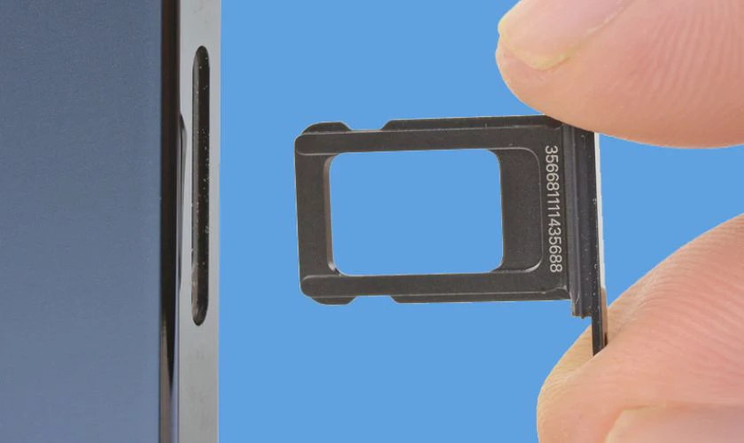 Khay SIM iPhone 15 Pro Max không có iMei có ảnh hưởng gì không