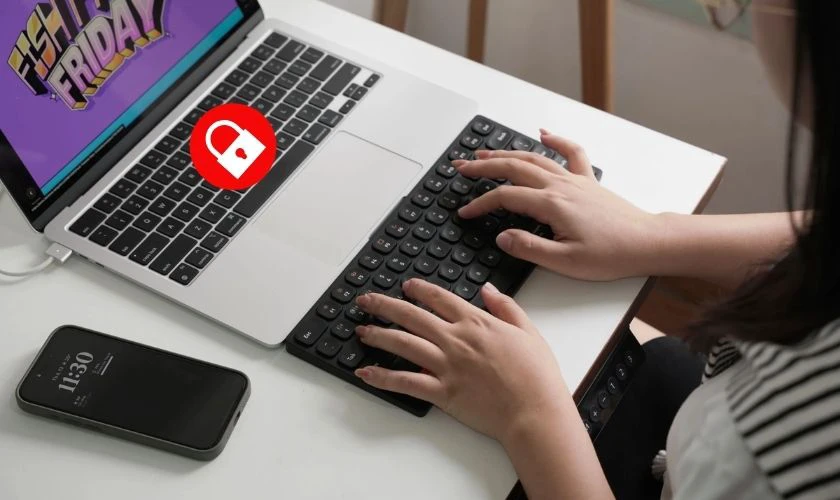 Khóa bàn phím laptop ASUS để làm gì?