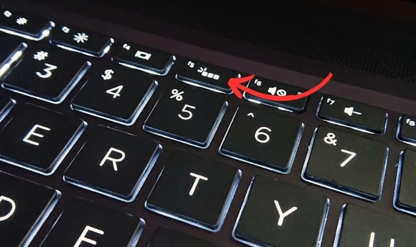 Sửa lỗi không bật được đèn bàn phím laptop HP