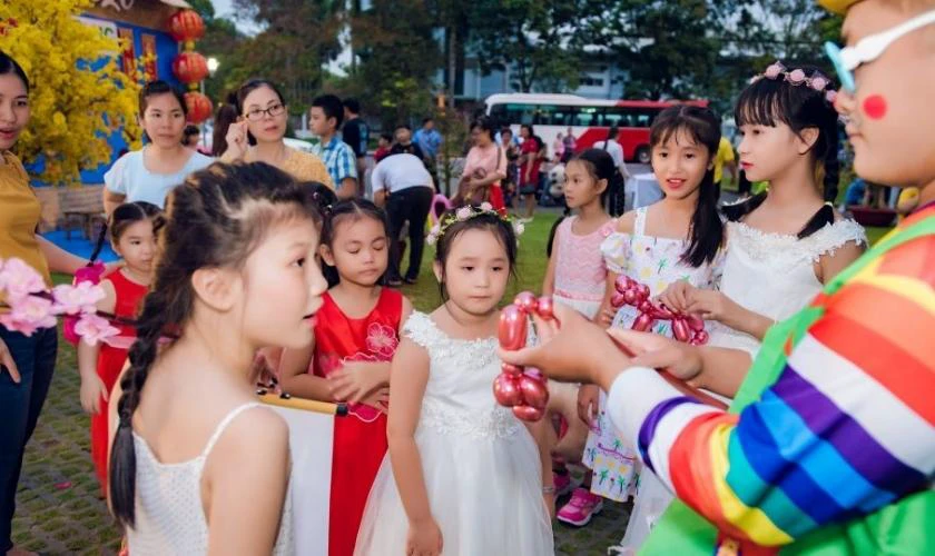Lựa chọn đơn vị tổ chức sự kiện