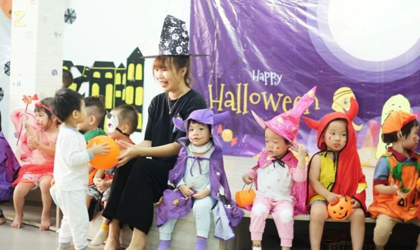 Script Halloween cho trẻ mầm non bằng tiếng Anh
