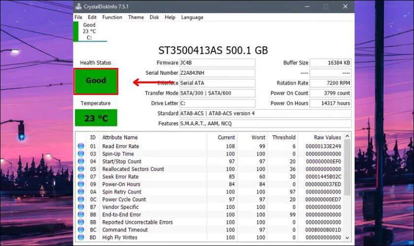 Trong giao diện CrystalDiskInfo, bạn nhìn vào phần Health Status để biết được sức khỏe của ổ SSD