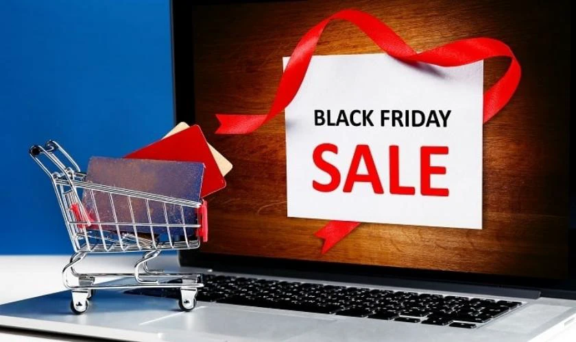Mua laptop dịp sale Black Friday 2023