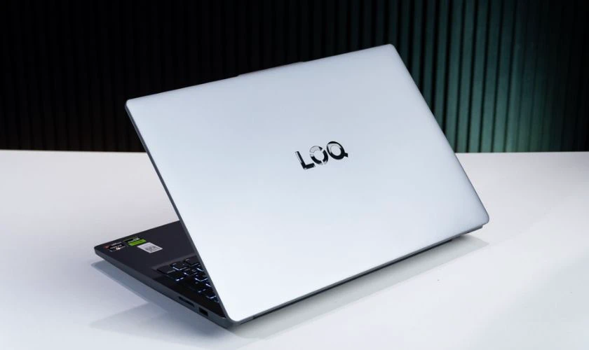 Lenovo LOQ 15ARP10E 83S0007AVN