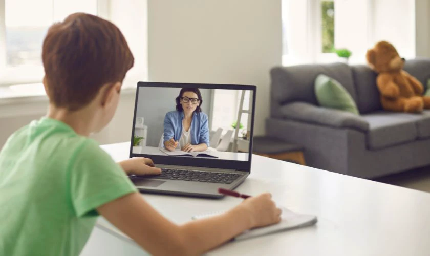 Tiêu chí chọn laptop cho học sinh cấp 2