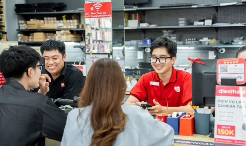 Địa chỉ mua laptop cho sinh viên y khoa uy tín