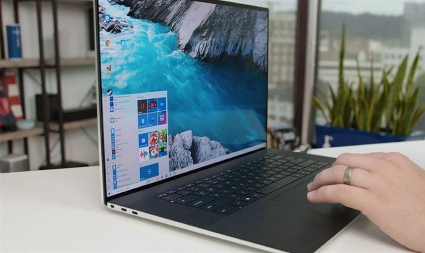 Cách kiểm tra khi mua laptop cũ cho sinh viên